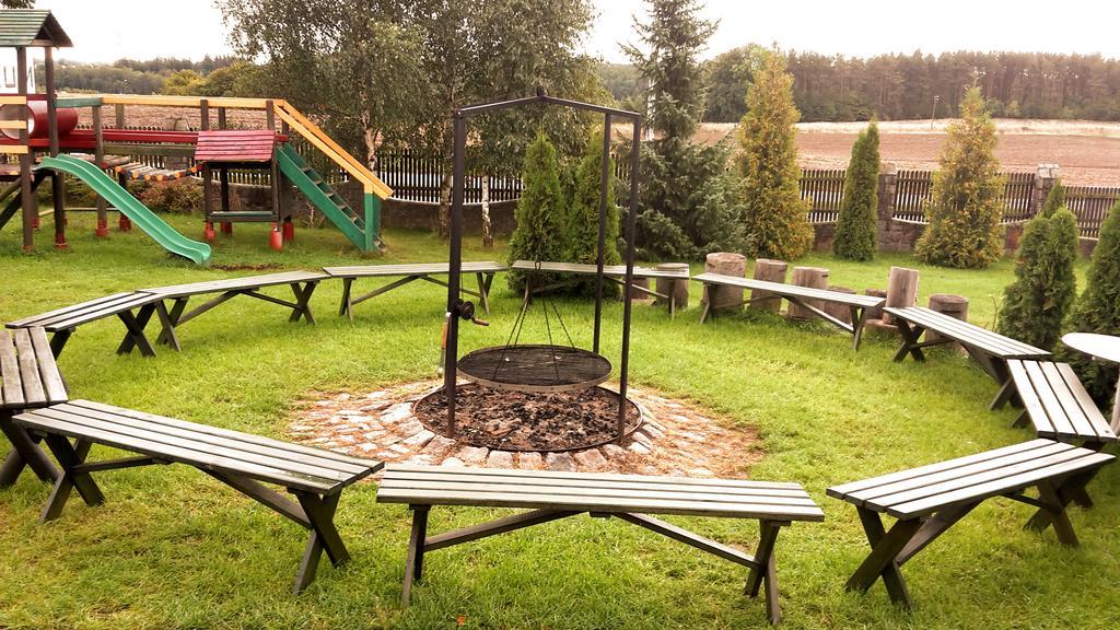 Ferienwohnung Galeria Pepowo Zuckau Exterior foto