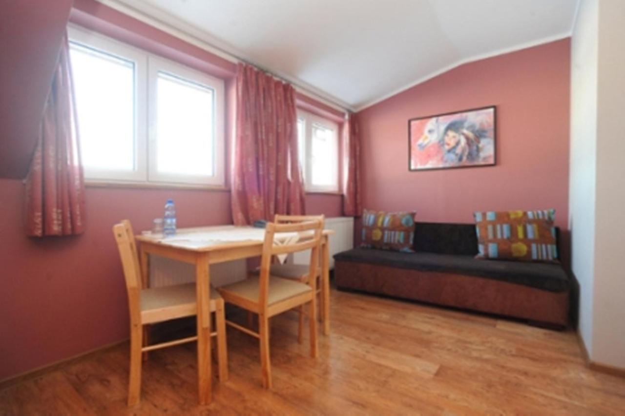 Ferienwohnung Galeria Pepowo Zuckau Zimmer foto